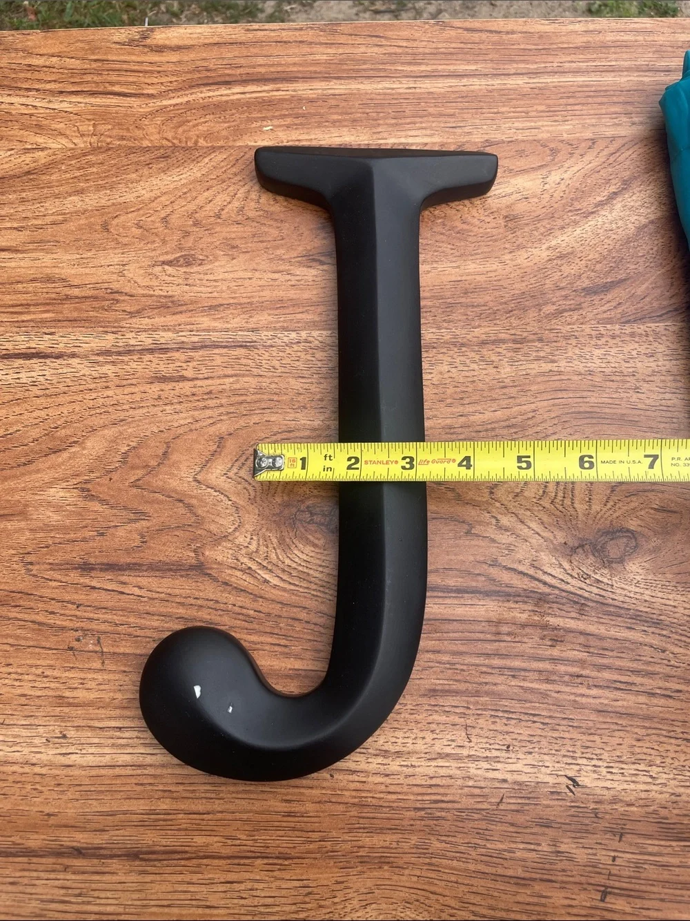 Black Decorative Wall Letter 'J' - Modern Home Accent